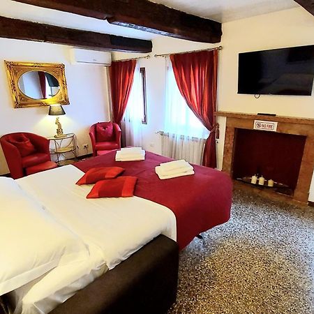 Palazzo Del Sale, Rialto Apartment Venice Exterior photo